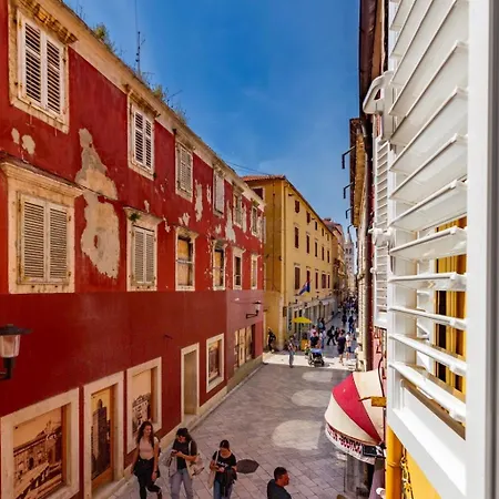 Zaratino Apartment