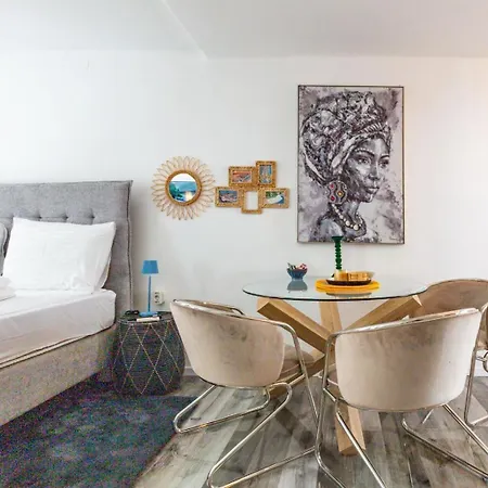 Zaratino Lejlighed *